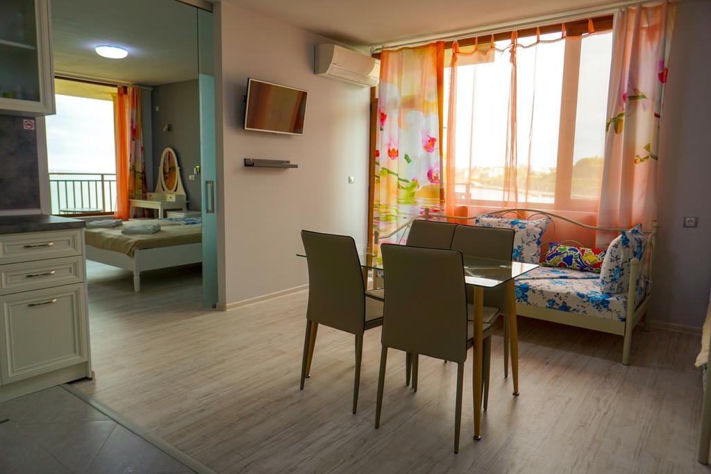 Studios Grace - Port Zarewo Exterior foto