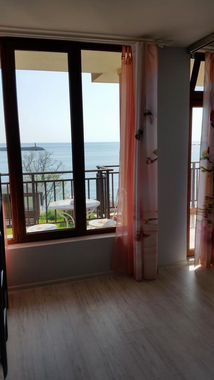 Studios Grace - Port Zarewo Exterior foto